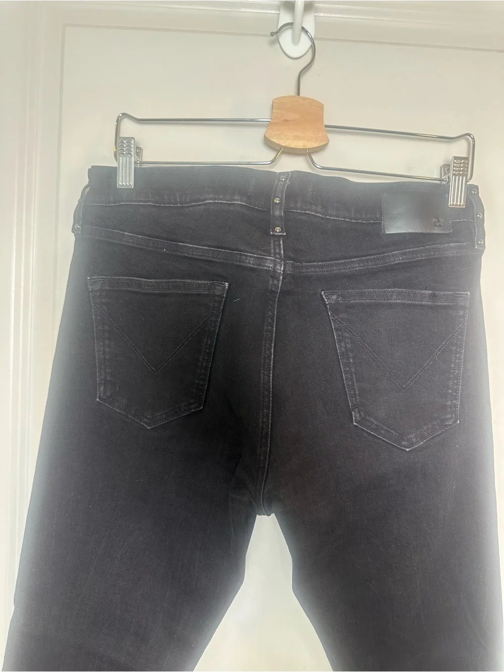 John Varvatos Bowery Slim Straight Studded Black Jeans, Size 31 - Picture 6 of 8